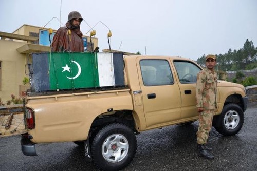 Cross-border gunfire from Afghanistan kills seven Pakistani soldiers - ảnh 1
